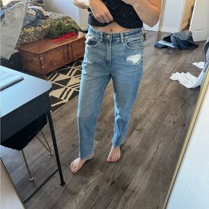 American Eagle Outfitters Light Blue Boyfriend Jeans